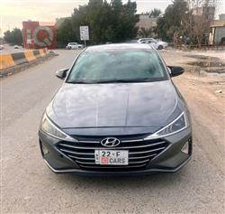 هیۆندای ئەلەنترا